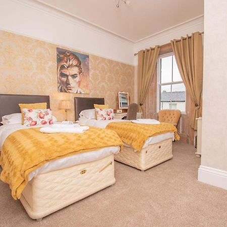 Lynwood Guest House (Adults Only) Кесвик Экстерьер фото