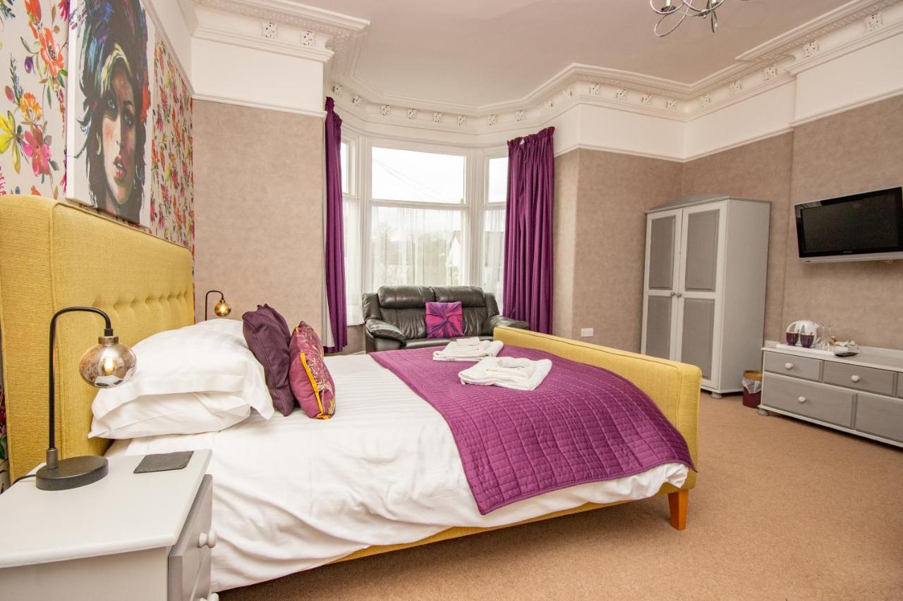 Lynwood Guest House (Adults Only) Кесвик Экстерьер фото